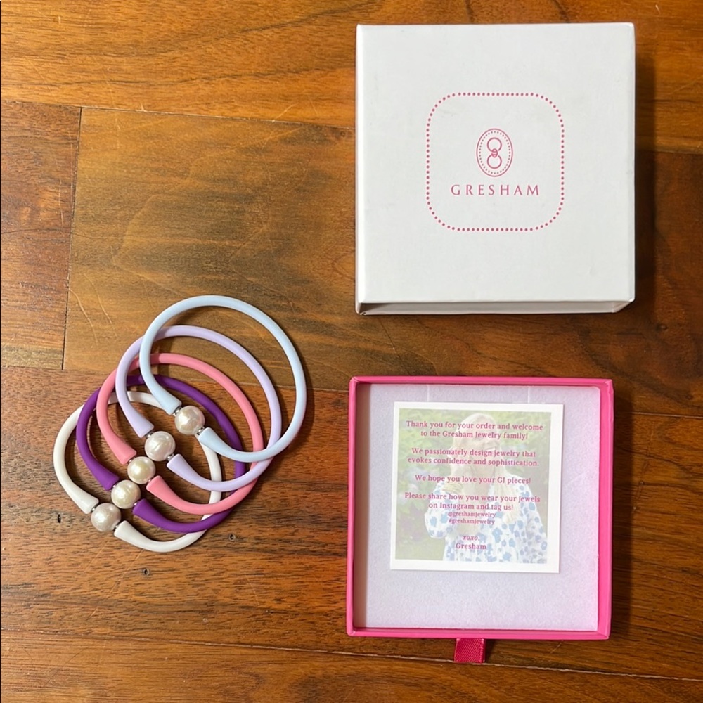 Gresham Silicone and Pearl Bracelet Set BRAND NEW